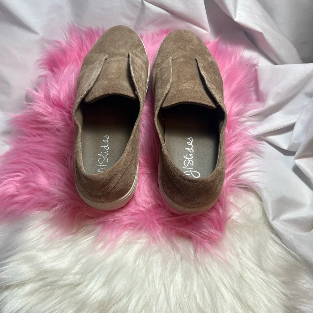 J Slides Women's Tan Slip-On Sneakers